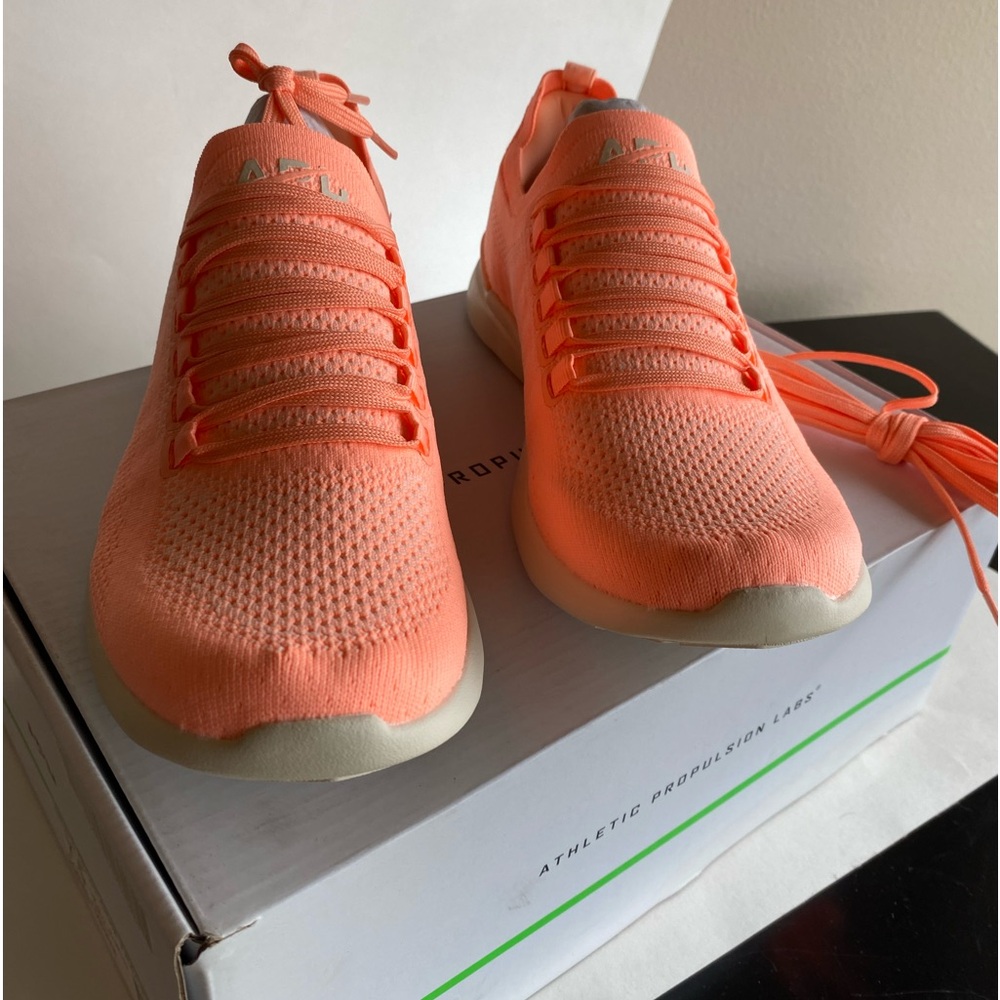 New APL Techloom Breeze